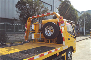 兴化附近汽车搭电救援电话